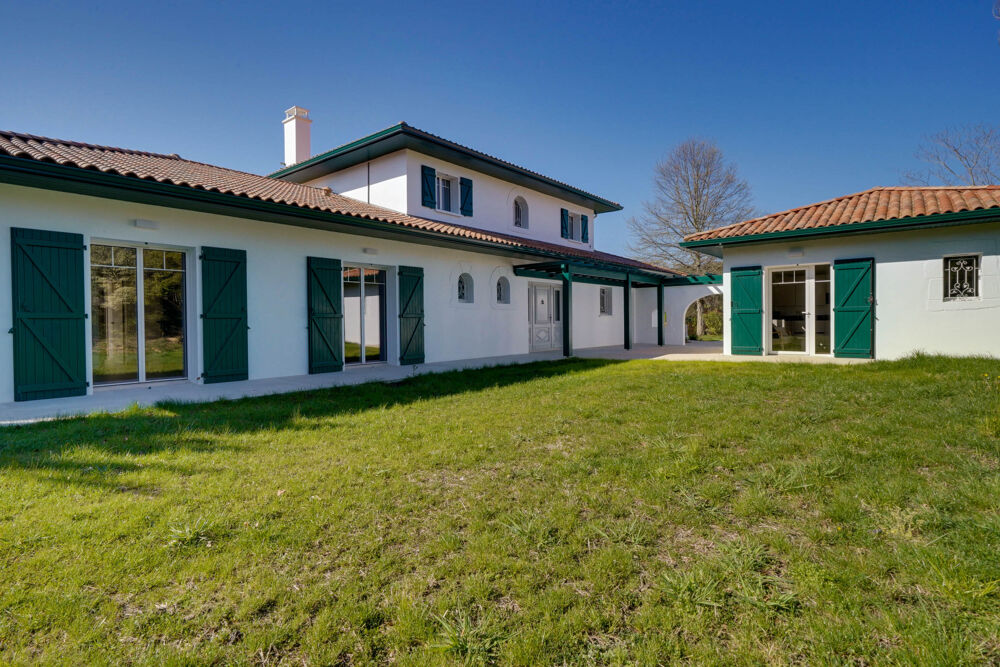 à vendre  Maison Urrugne (64122)