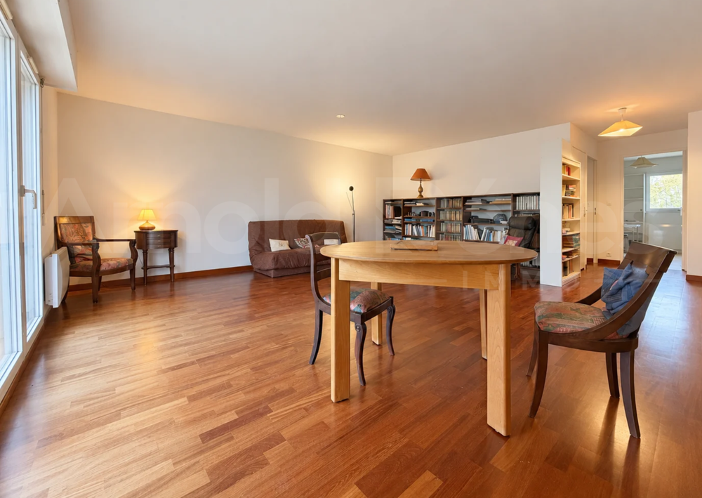 Vente Appartement Appartement T3/T4 Saint-Hélier, bords de Vilaine, balcons, garage, gare à pied Rennes