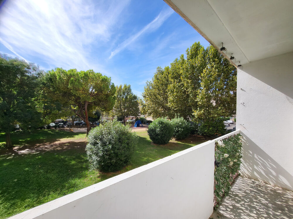 APPARTEMENT 4 PIECES AVEC BALCON ET CAVE