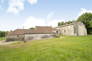 Ferme à vendre 8 pièces 300 m²