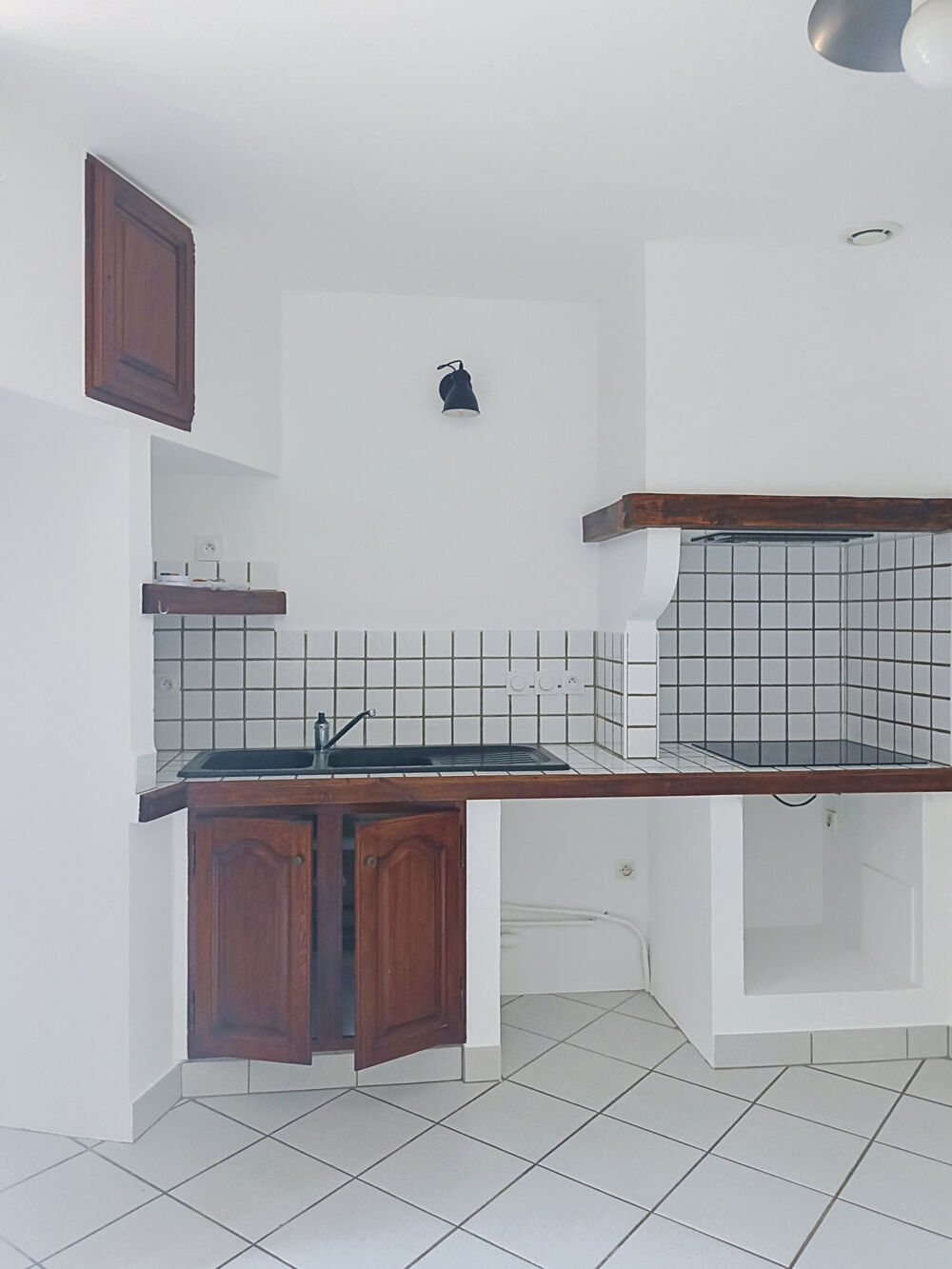 A BOLLENE TRES JOLI T3 AVEC TERRASSE PRIVEE