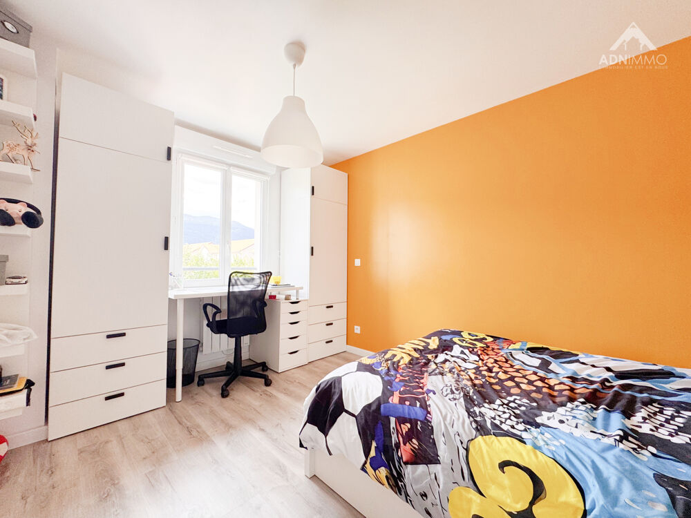 à vendre  Maison Saint-Genis-Pouilly (01630)
