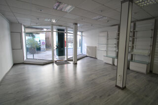  Immeuble � vendre 321 m�