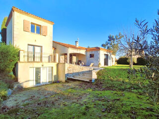  Maison  vendre 8 pices 161 m