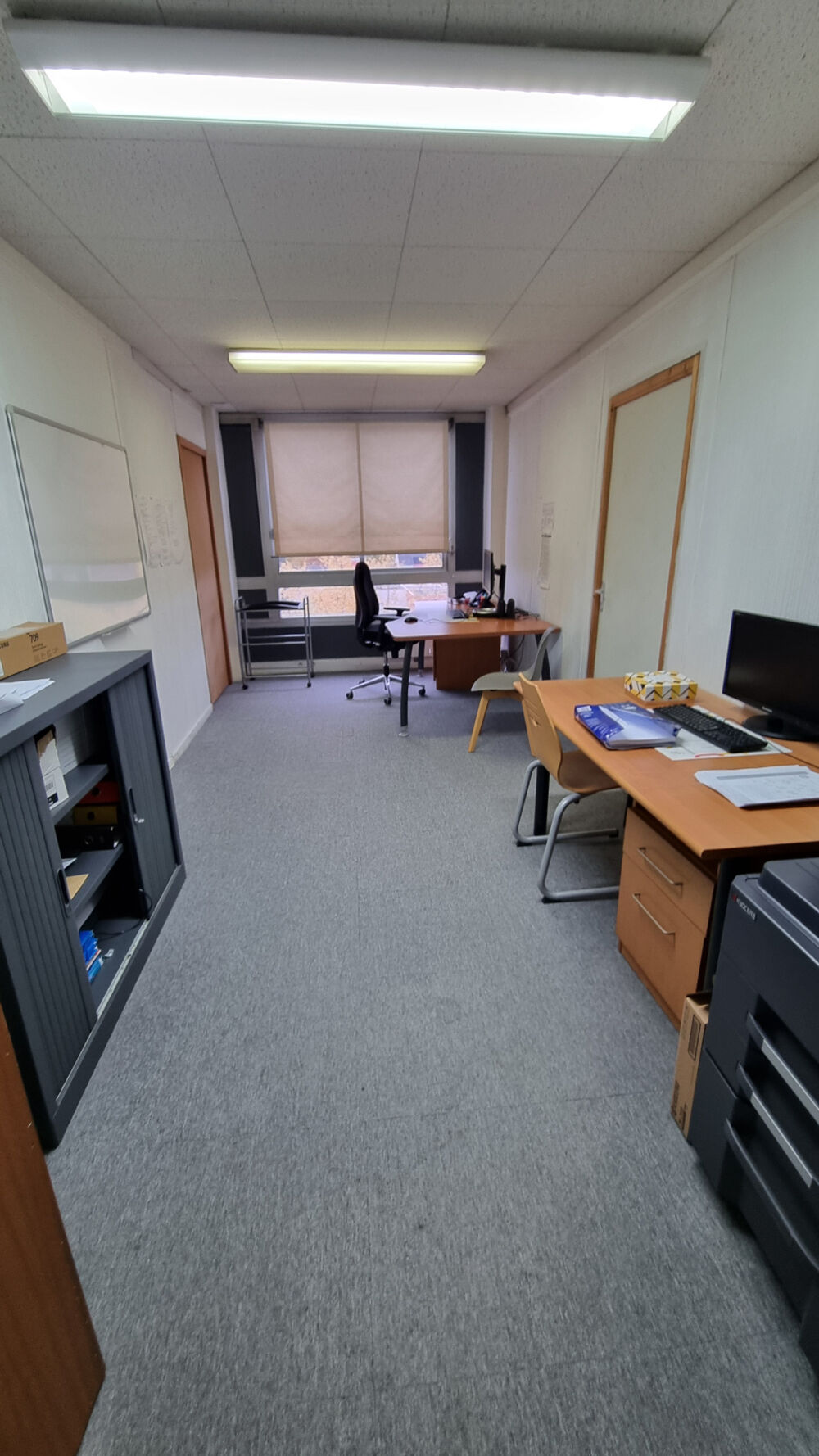   OPPORTUNITÉ D'INVESTISSEMENT   ENSEMBLE DE BUREAUX EN CENTRE-VILLE Val de reuil