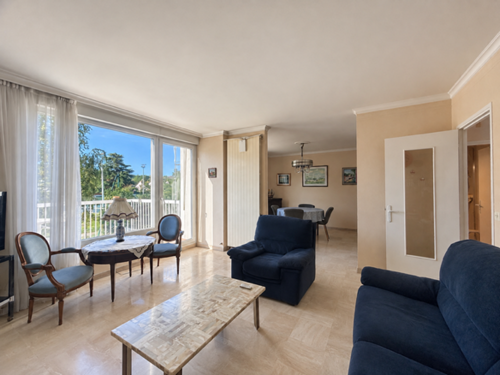 Vente Maison MARCOUSSIS - MAISON FAMILIALE DE TYPE F6 - S/SOL TOTAL - VUE SUR STADE - JARDIN Marcoussis