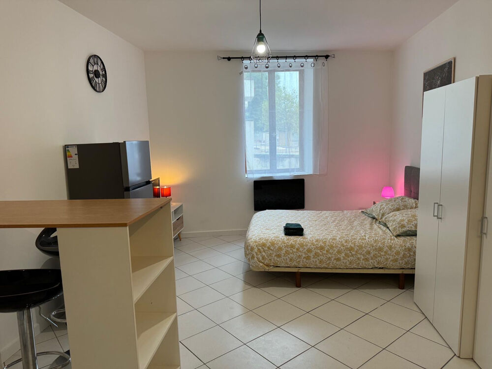 Location Appartement Studio à louer   23 m2   Loriol-sur-Drôme Loriol sur drome