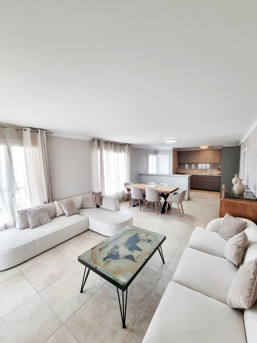Vente Appartement Appartement 4 pièces de 103 m2 , rénové avec ascenseur - Perpignan 66100 Perpignan