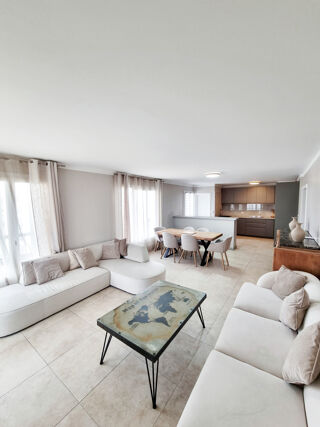 Vente Appartement Appartement 4 pièces de 103 m2 , rénové avec ascenseur - Perpignan 66100 Perpignan
