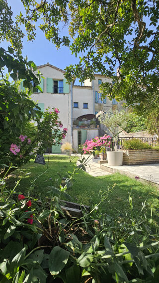  Maison � vendre 10 pi�ces 160 m�