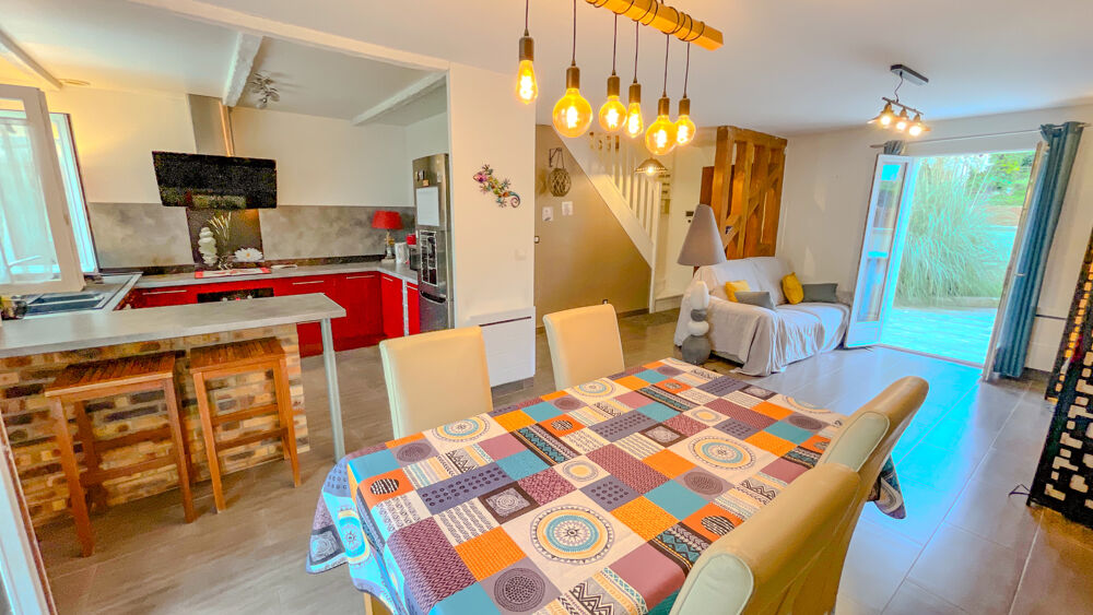 COMPANS, maison de 7 pièces, 130 m2, 5 chambres double véranda et jardin