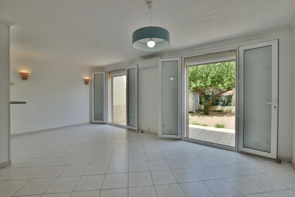 Vente Maison À Istres, maison lumineuse avec terrasse et jardin Istres