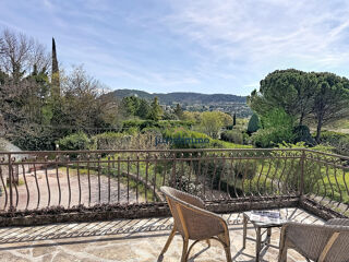  Maison � vendre 9 pi�ces 220 m�