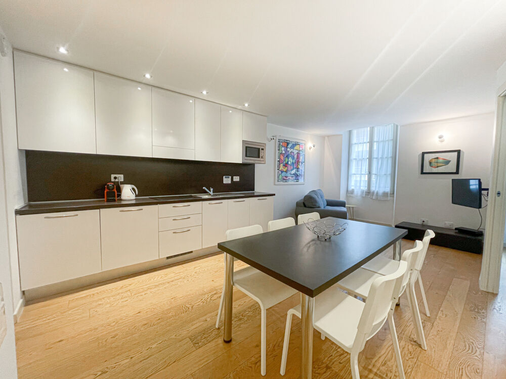 Lot de 9 appartements rénovés avec prestations de qualité