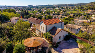  Maison à vendre 8 pièces 240 m²