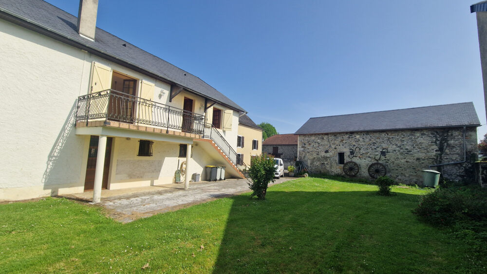 Maison 10 pièces 174 m² · à Ogeu les Bains · 174 m² · 241 000 €