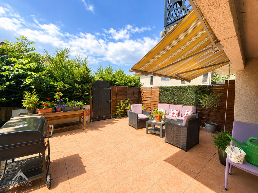 Vente Maison Maison. 7 Pièces 287 m2 St genis pouilly