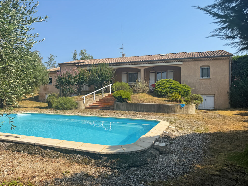 Vente Maison Belle Villa de Plain-Pied avec Piscine   155 m2 Habitables   Jardin Arboré de 2 325 m2   Saint-Étienne-de-Font St etienne de fontbellon