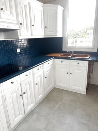  Appartement  vendre 4 pices 81 m