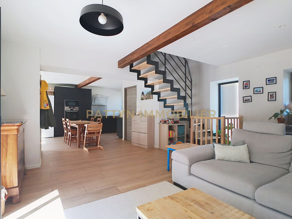 Vente Maison Sainte-Euphémie - une maison de village qui coche toutes les cases pour une vie de famille Ste euphemie