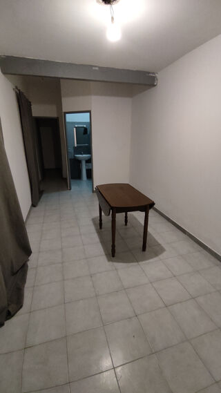  Immeuble à vendre 350 m² Marseille
