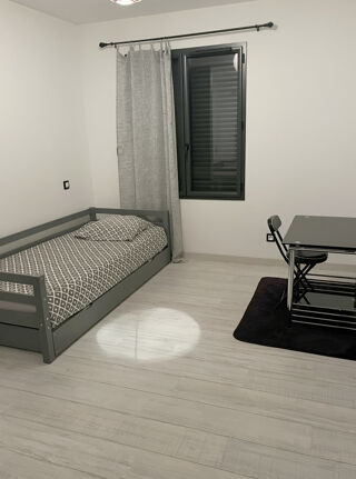  Maison � vendre 5 pi�ces 205 m�