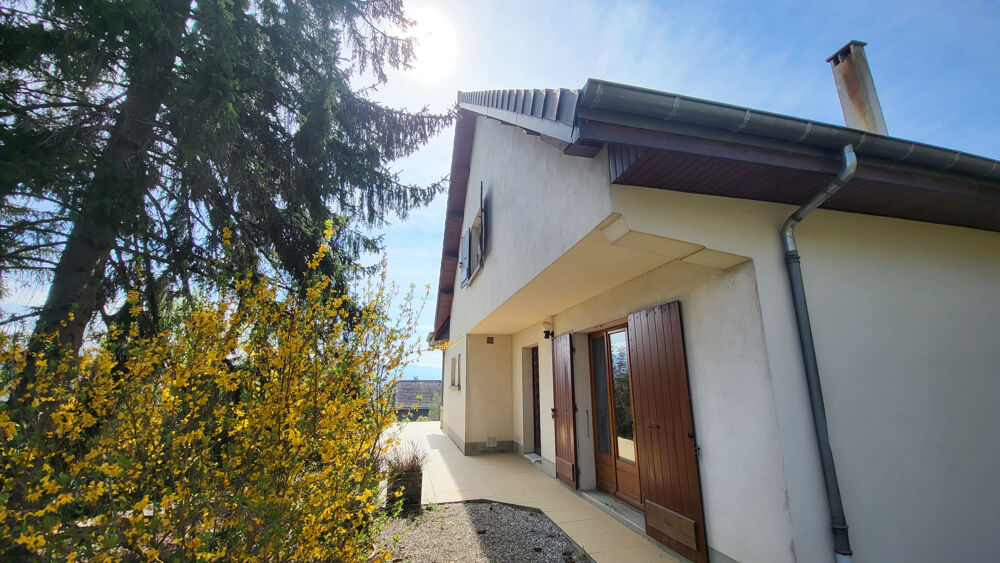 Maison 10 pièces 245 m2