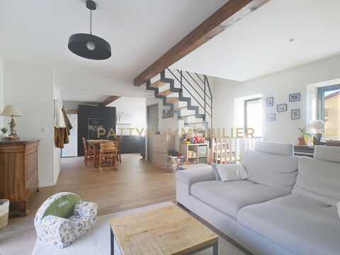   Maison de village r�nov�e avec jardin, potager et places de stationnement   Sainte-Euph�mie Maison - 5 pi�ce(s) - 137 m�