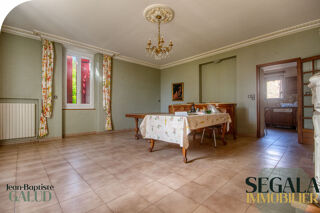  Propriété/château à vendre 10 pièces 253 m²