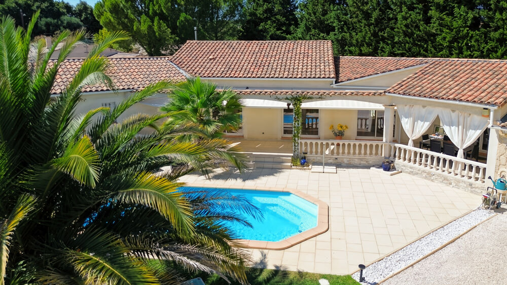 A vendre, villa avec piscine à 3 km d'Uzès