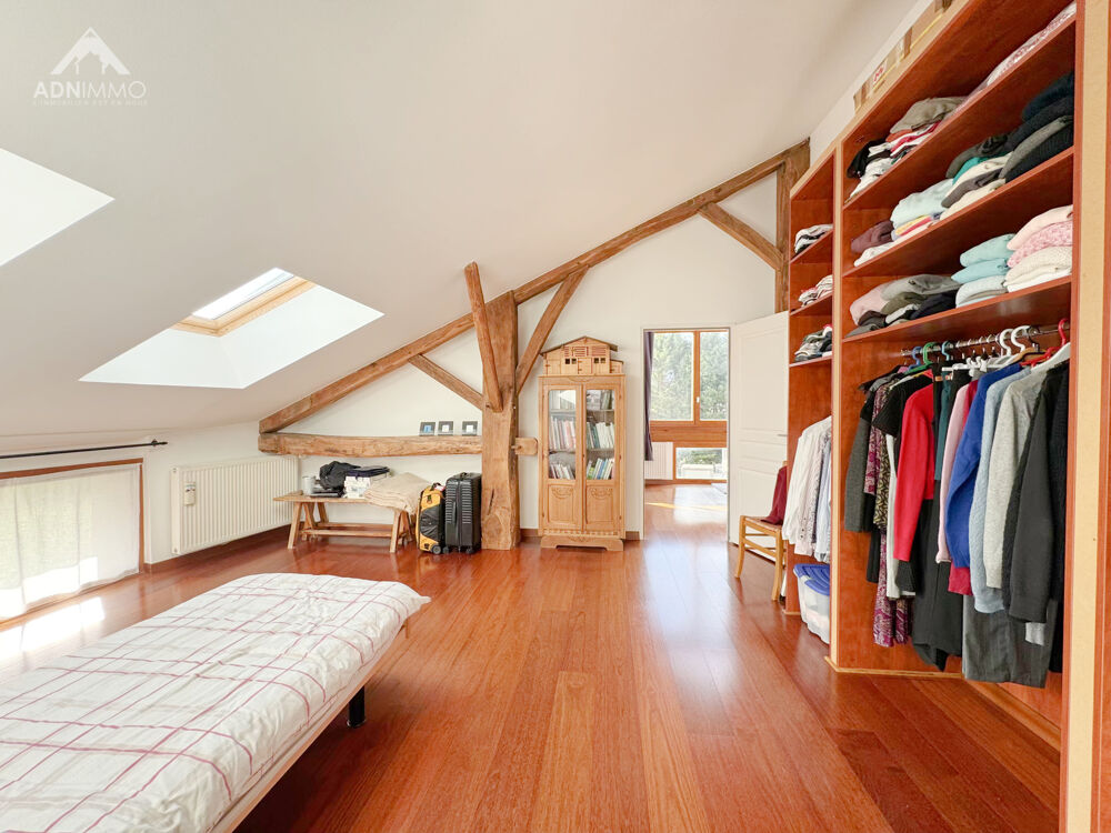 � vendre  Maison P�ron (01630)