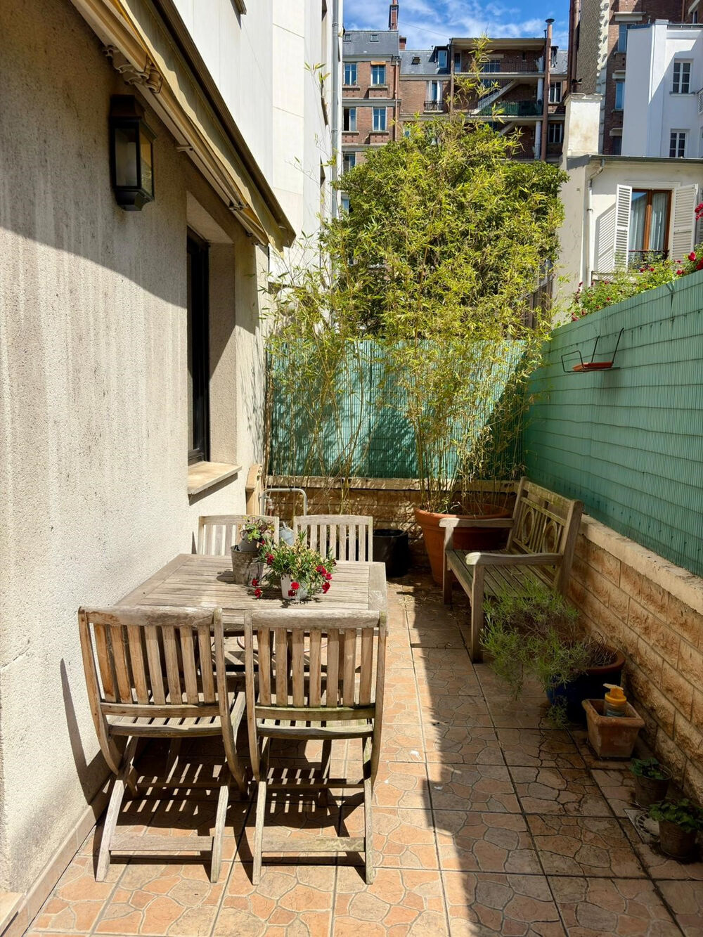 Appartement 2 pièces 75 m² · à Paris 16 · 75 m² · 625 000 €