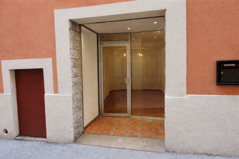  Vente / Local Commercial - 30 m² 