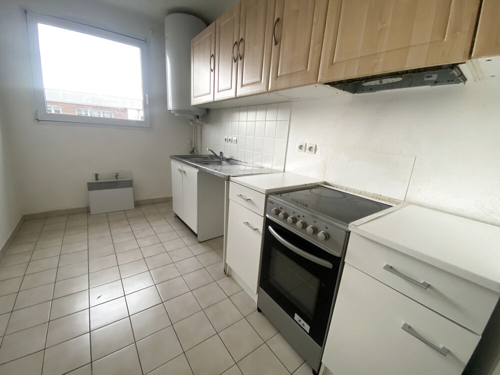 Vente Appartement T2 au dernier étage d'une copropriété trés bien entretenue et sécurisée, balcon et parking numéroté. DPE en C Lille