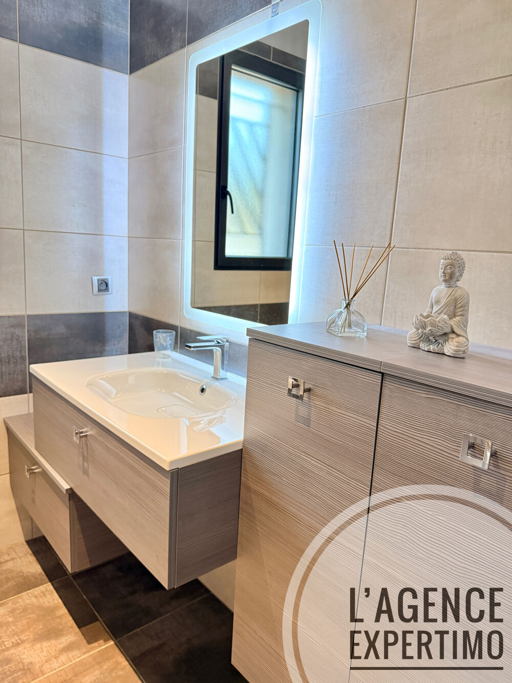 � vendre  Maison Uchaux (84100)