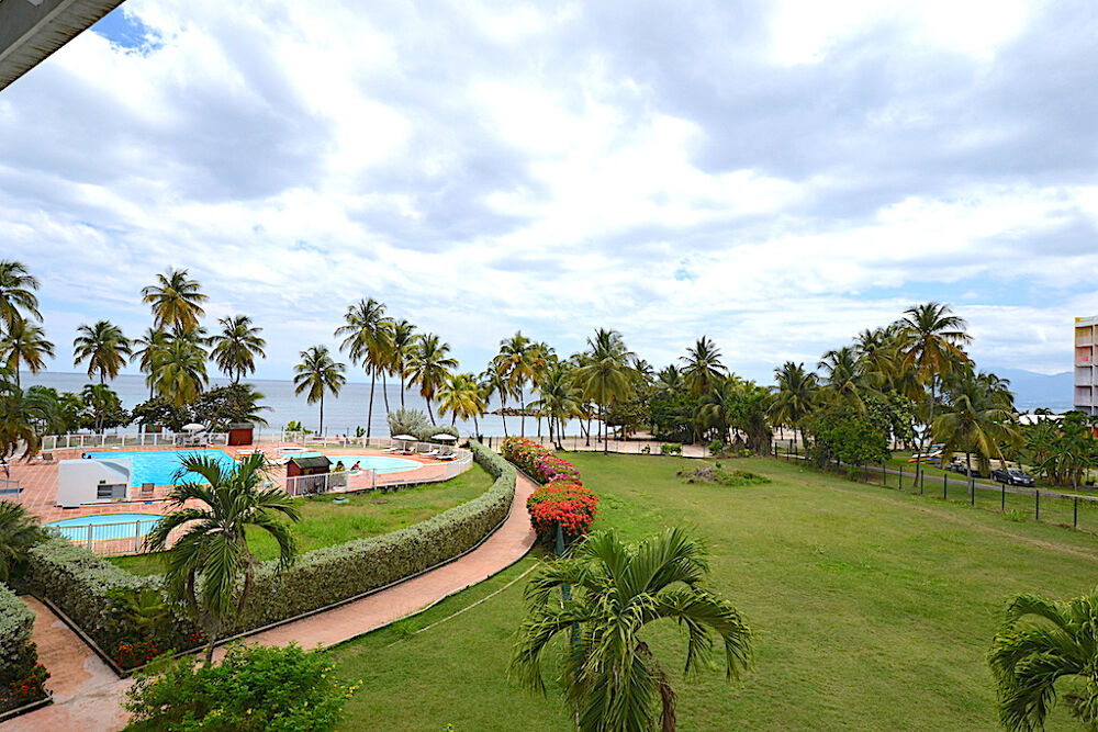 Très beau T2 duplex moderne vue mer accès plage