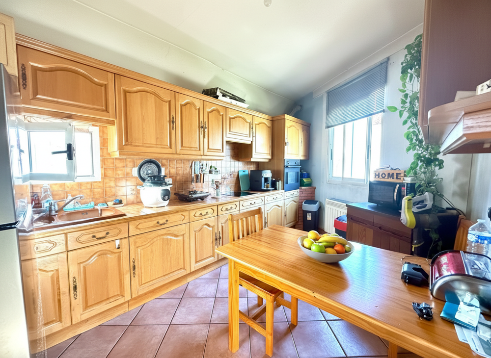 Maison T4 avec Garage et cour extérieure