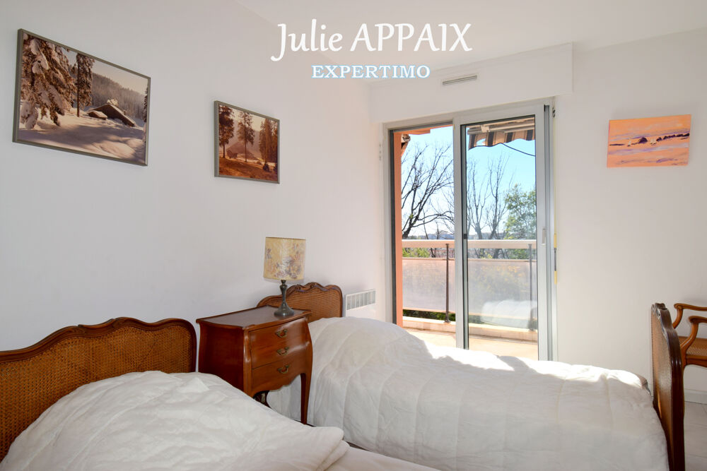 Vente Appartement FREJUS, APPARTEMENT 3 PIECES AVEC PARKNG, CAVE ET UNE GRANDE TERRASSE Frejus