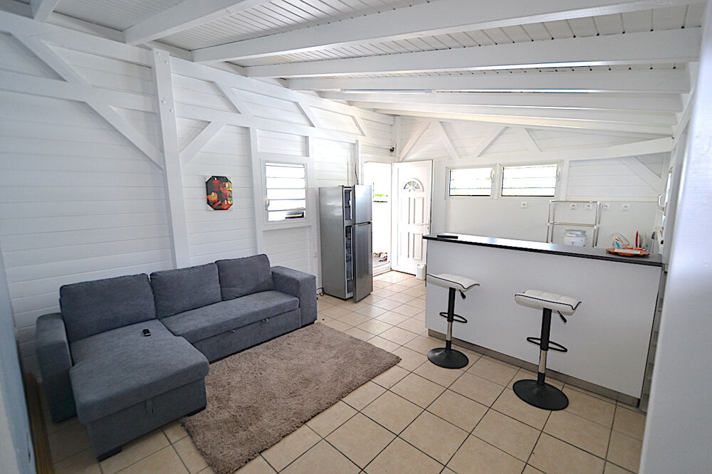 Haut de villa T3 meublé CC