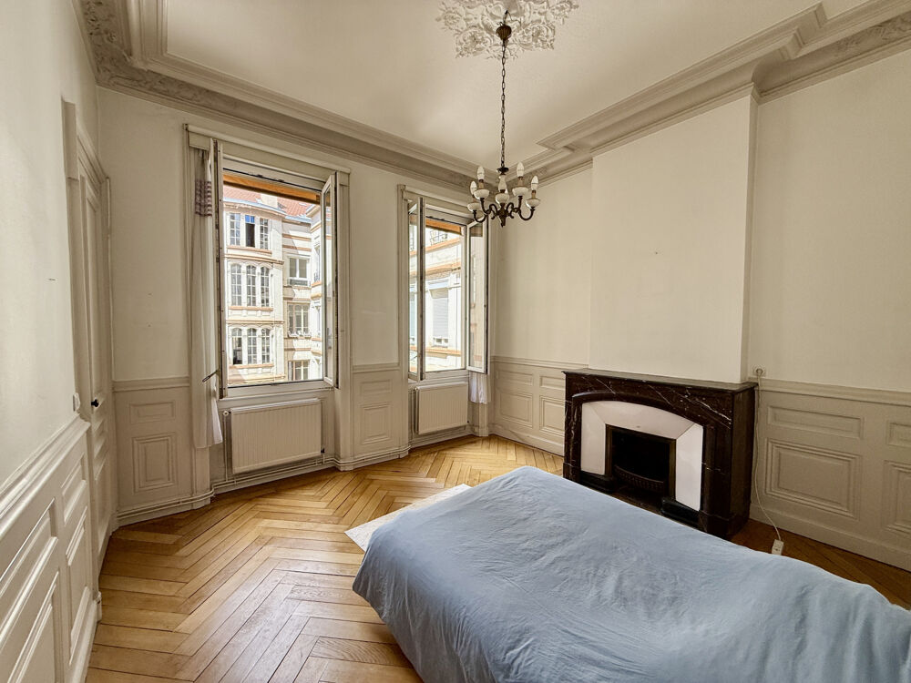 Vente Appartement APPARTEMENT BOURGEOIS 107m2 DORIAN St etienne
