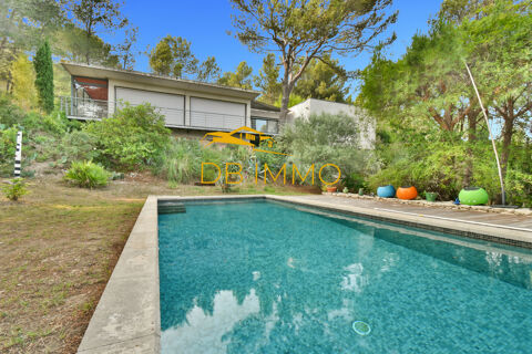   Villa contemporaine sur les hauteurs de Villeneuve-l�s-Avignon, avec vue panoramique exceptionnelle sur le Pal Maison - 5 pi�ce(s) - 170 m�