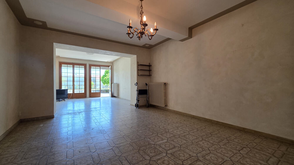 ENSEMBLE IMMOBILIER COMPOSEE DE 2 MAISONS INDIVIDUELLES ET 2 APPARTEMENTS - SECTEUR EAUZE