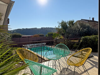  Maison � vendre 5 pi�ces 136 m�