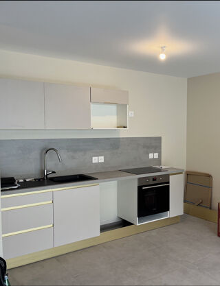  Appartement � louer 3 pi�ces 76 m�