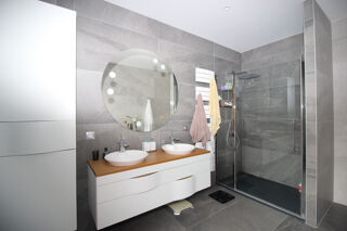  Maison à vendre 8 pièces 198 m²