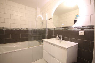  Appartement � vendre 3 pi�ces 64 m�