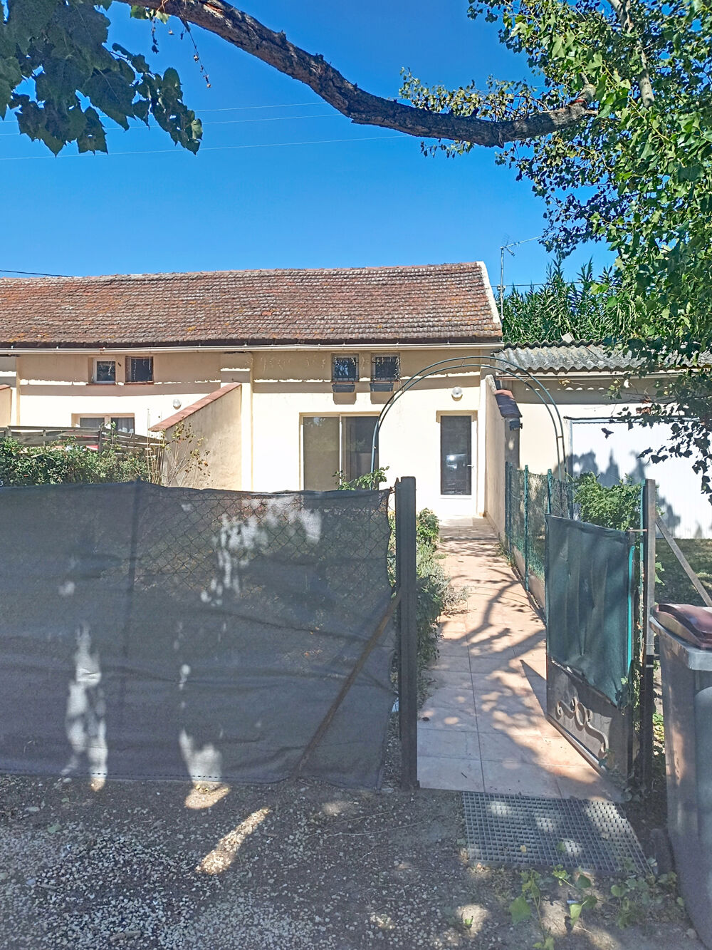 Location Appartement ???? BOLLÈNE   Appartement T4 avec jardin   Disponible immédiatement Bollene