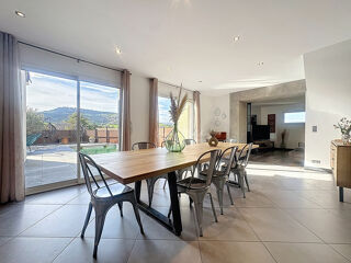  Maison � vendre 6 pi�ces 145 m�