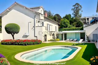  Maison � vendre 10 pi�ces 225 m�