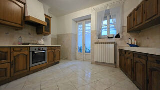  Immeuble à vendre 8 pièces 204 m² Eauze